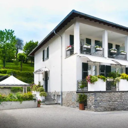 Hotel Nuovo Miralago