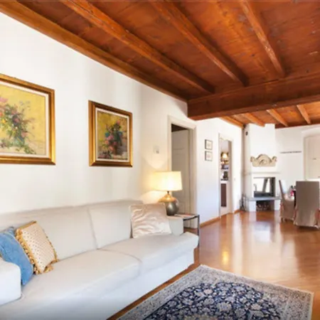 Hotel Nuovo Miralago 3*